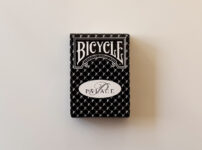 PALACE × BICYCLEのトランプとブランドロゴの実物写真