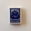 BICYCLE × FRAGMENT GINZAのトランプカード（ネイビー稲妻ロゴ／箱正面）